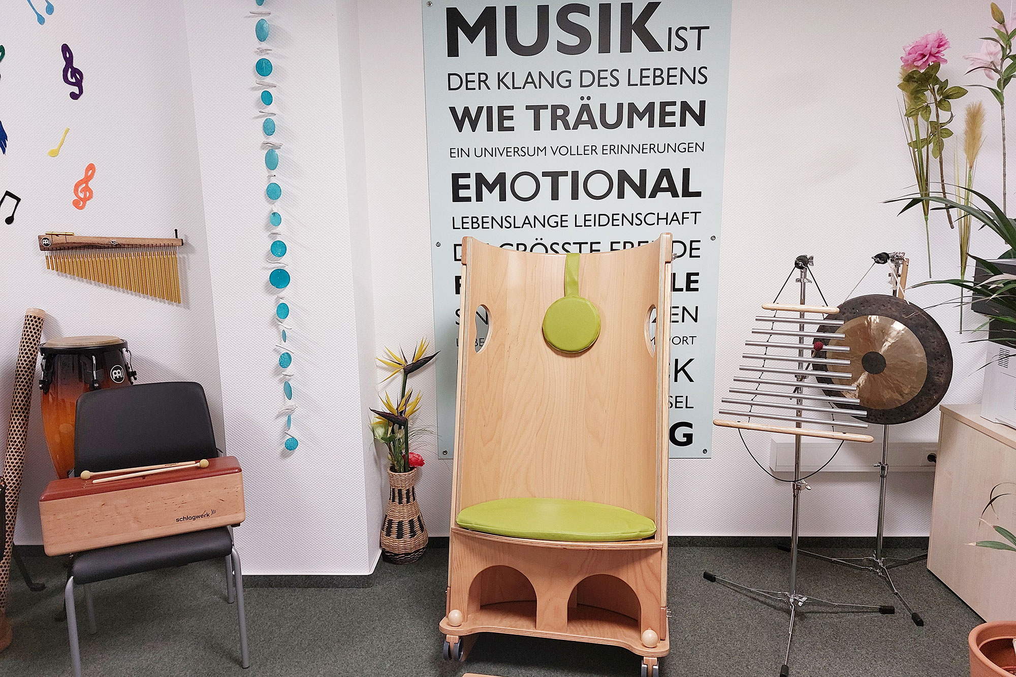 KKH-Hagen-Musiktherapie-Klangstuhl